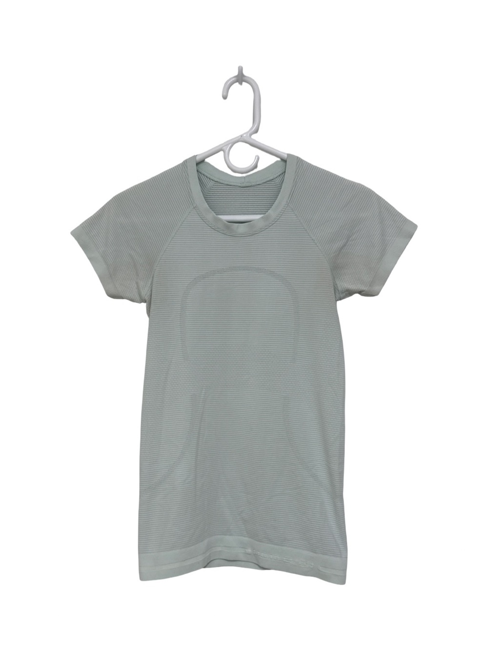 lululemon athletica Swiftly Tech 2.0  Short Sleeve Women’s 4 - Picture 3 of 11